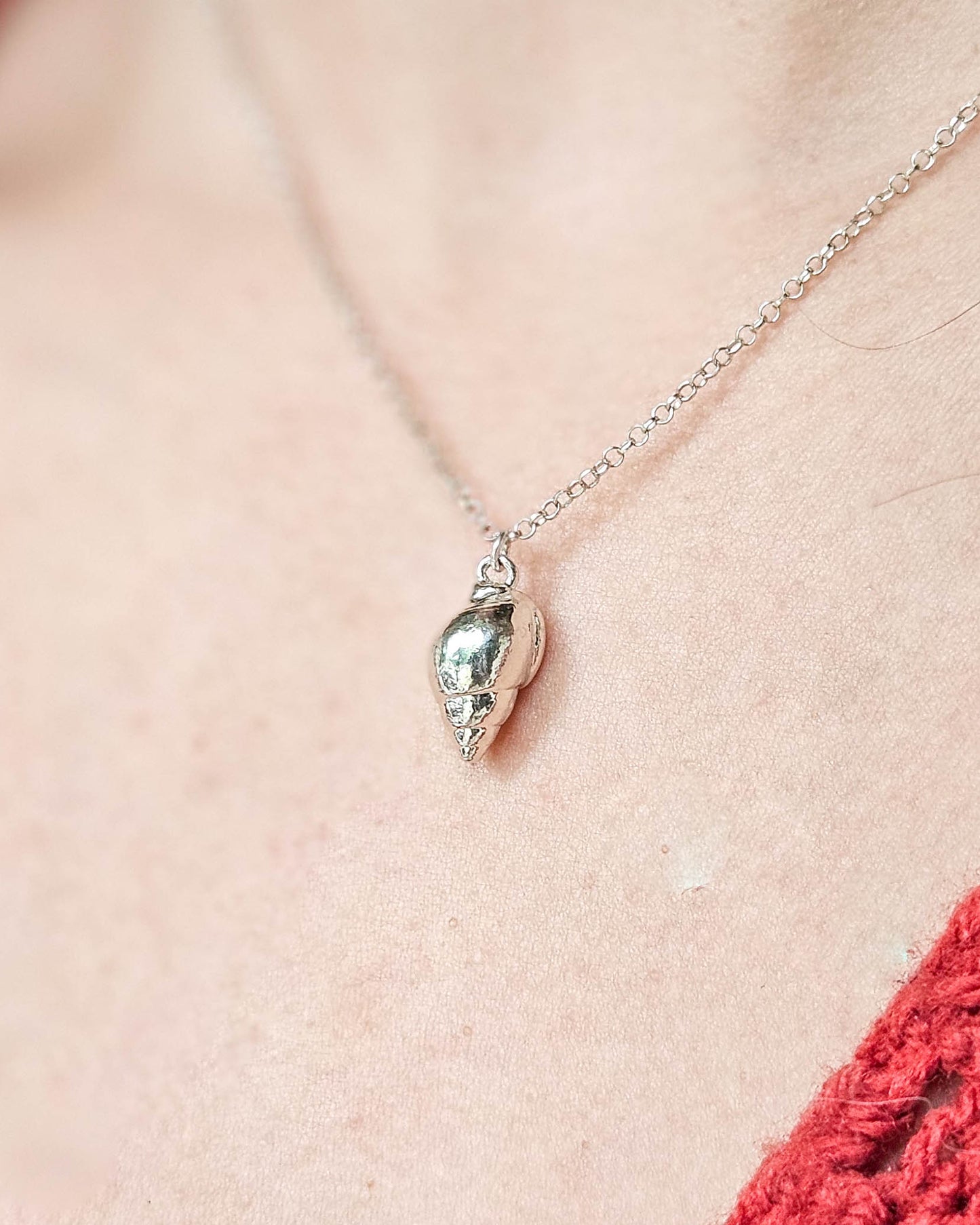 Collier coquillage argenté