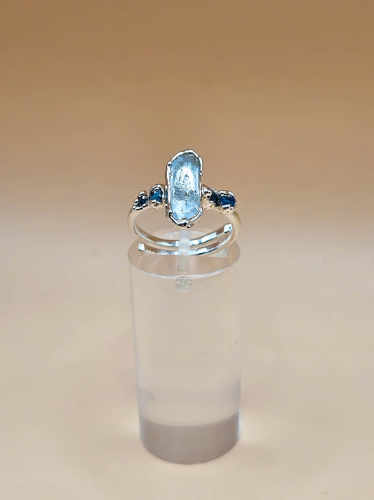 Bague pointe de Quartz et Apatite