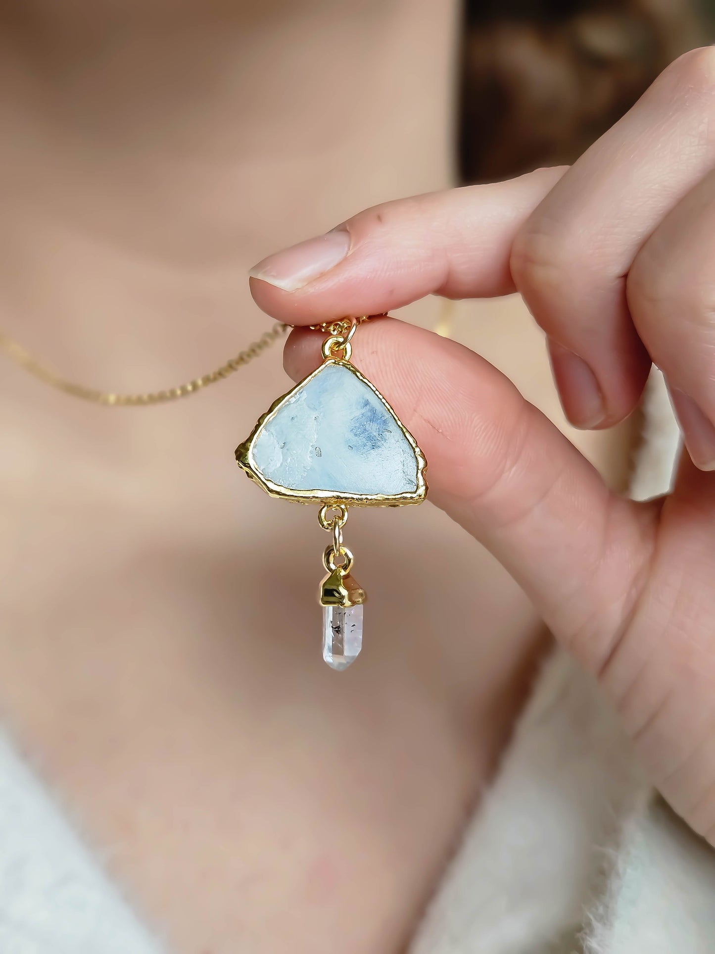Collier Fragment Pierre de lune & Pointe de quartz