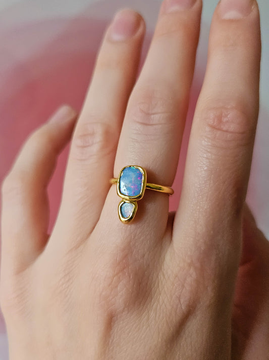 Bague en Opales, dorée