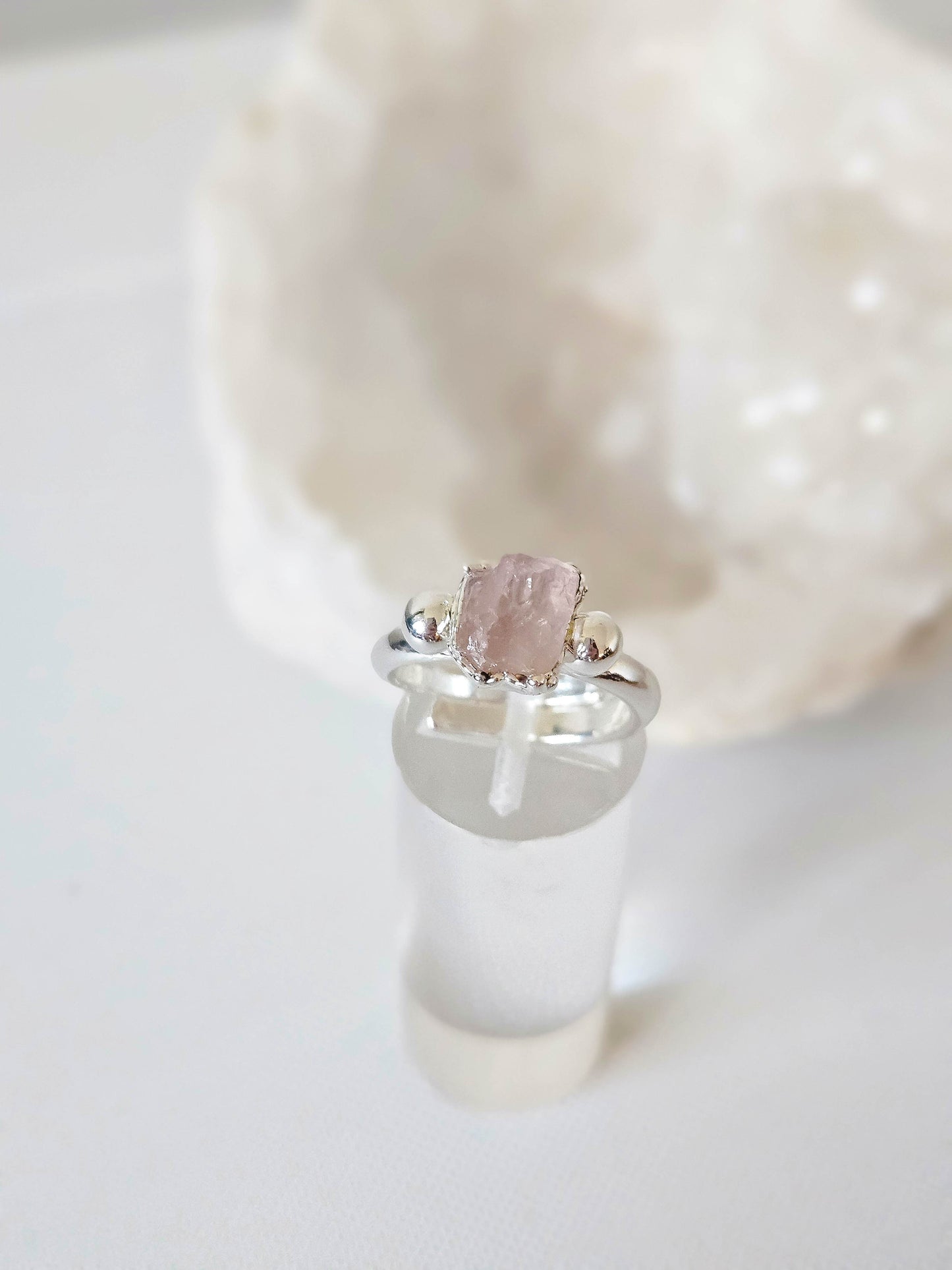 Bague argentée en Quartz rose