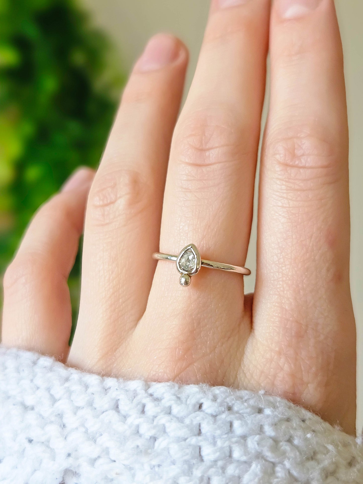 Bague argentée en cristal Autrichien