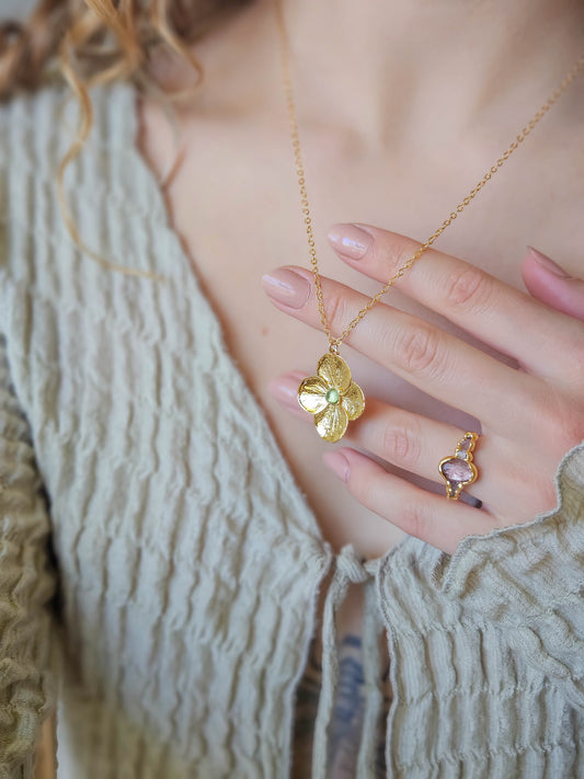 Collier Hortensia or ou argent