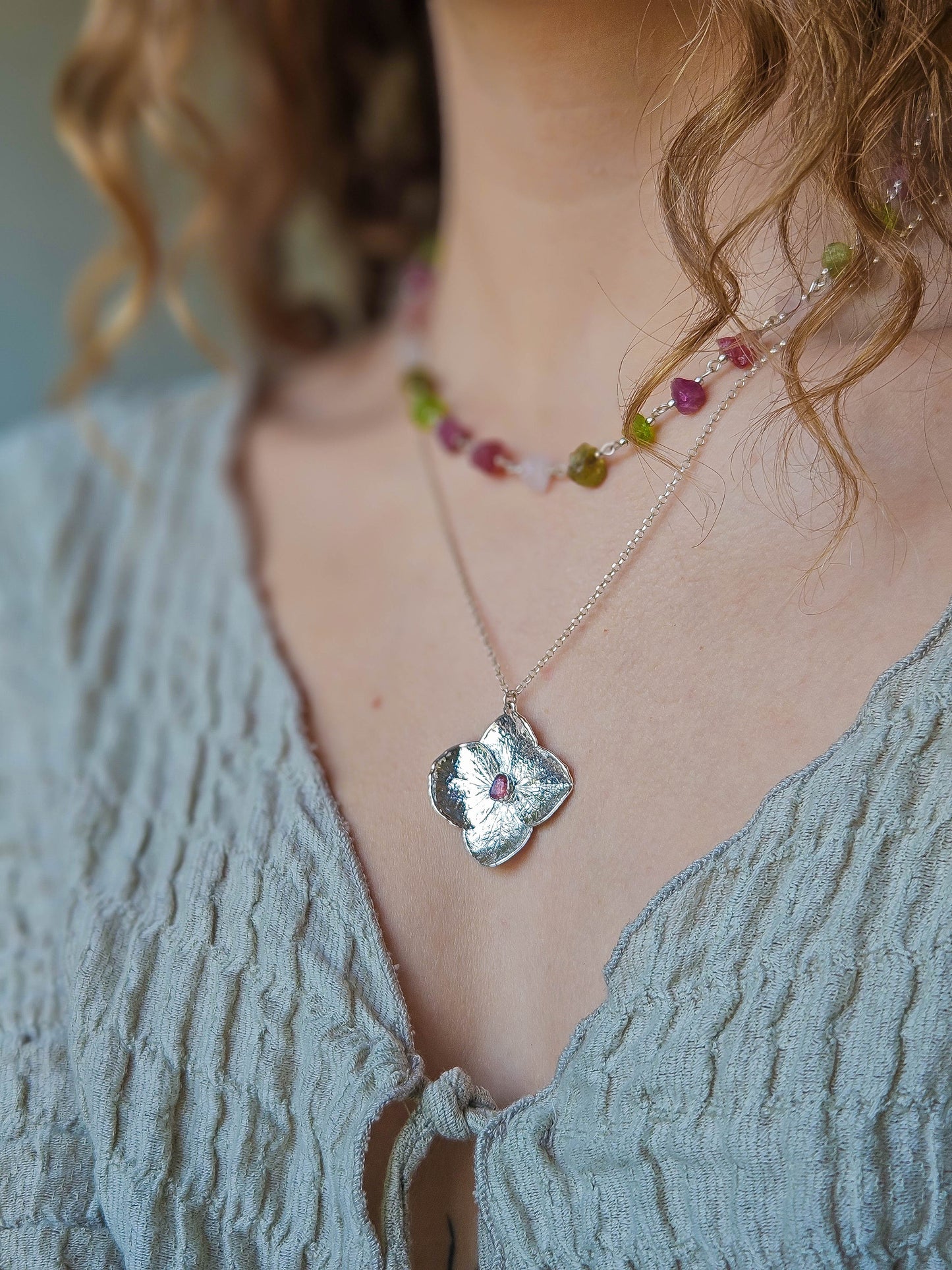 Collier Hortensia or ou argent