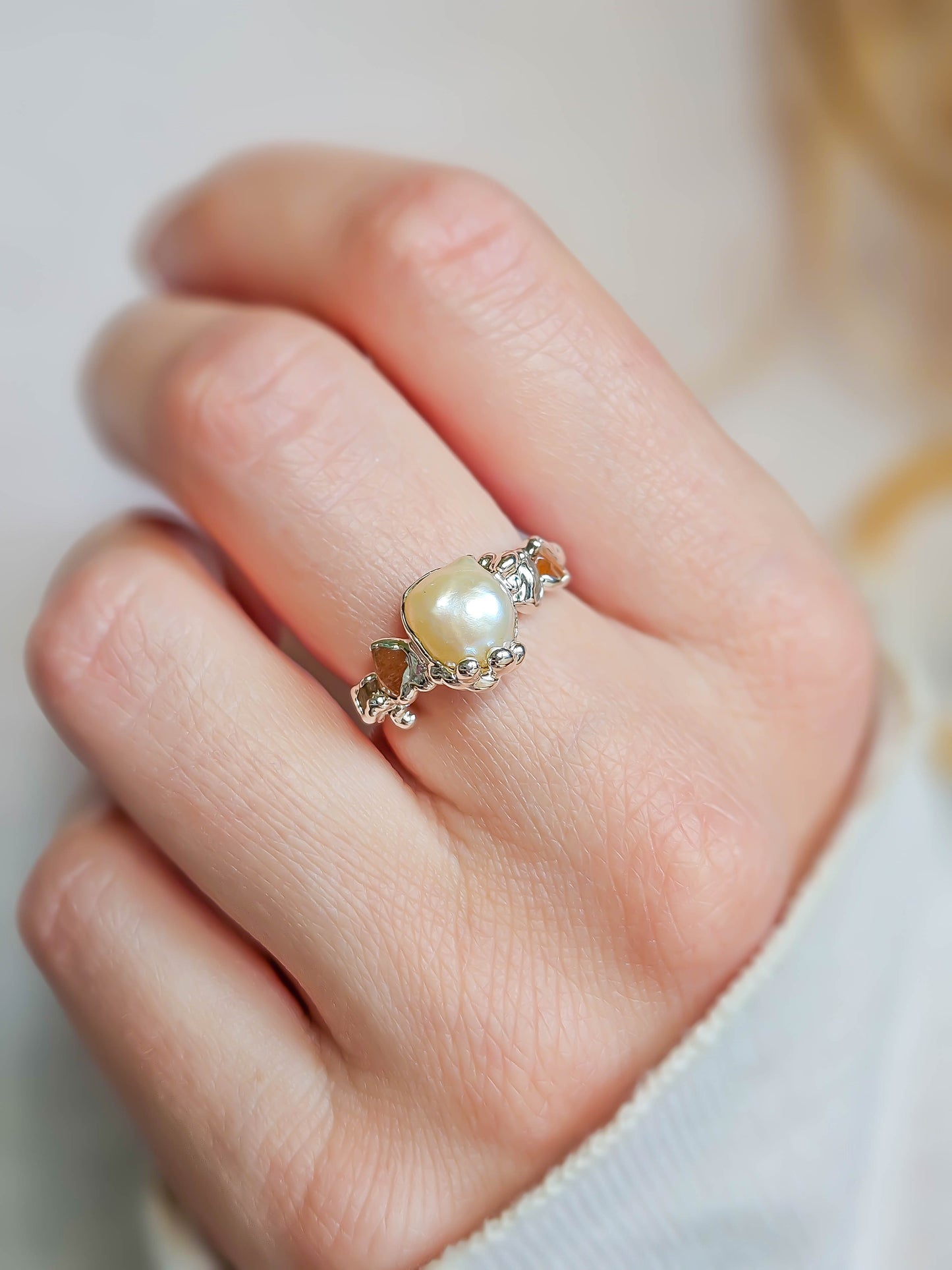 Bague Perle d'eau douce et pierre de soleil, Argent