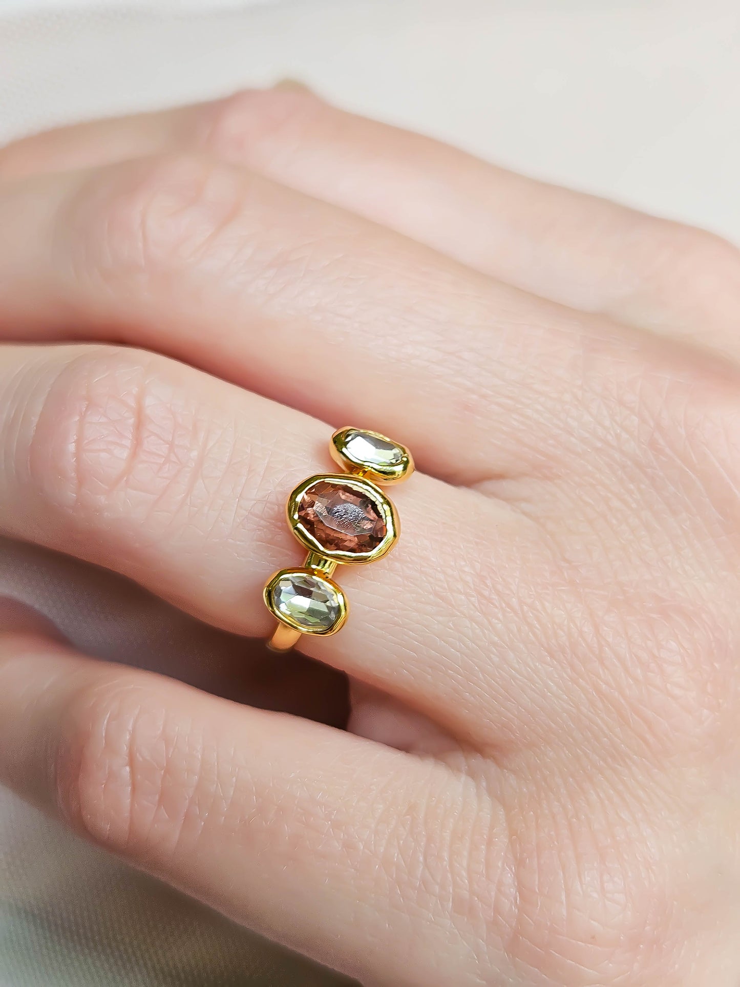 Bague cristal rose, doré