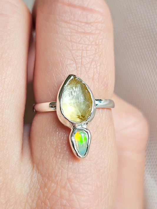 Bague Citrine et opale, argenté