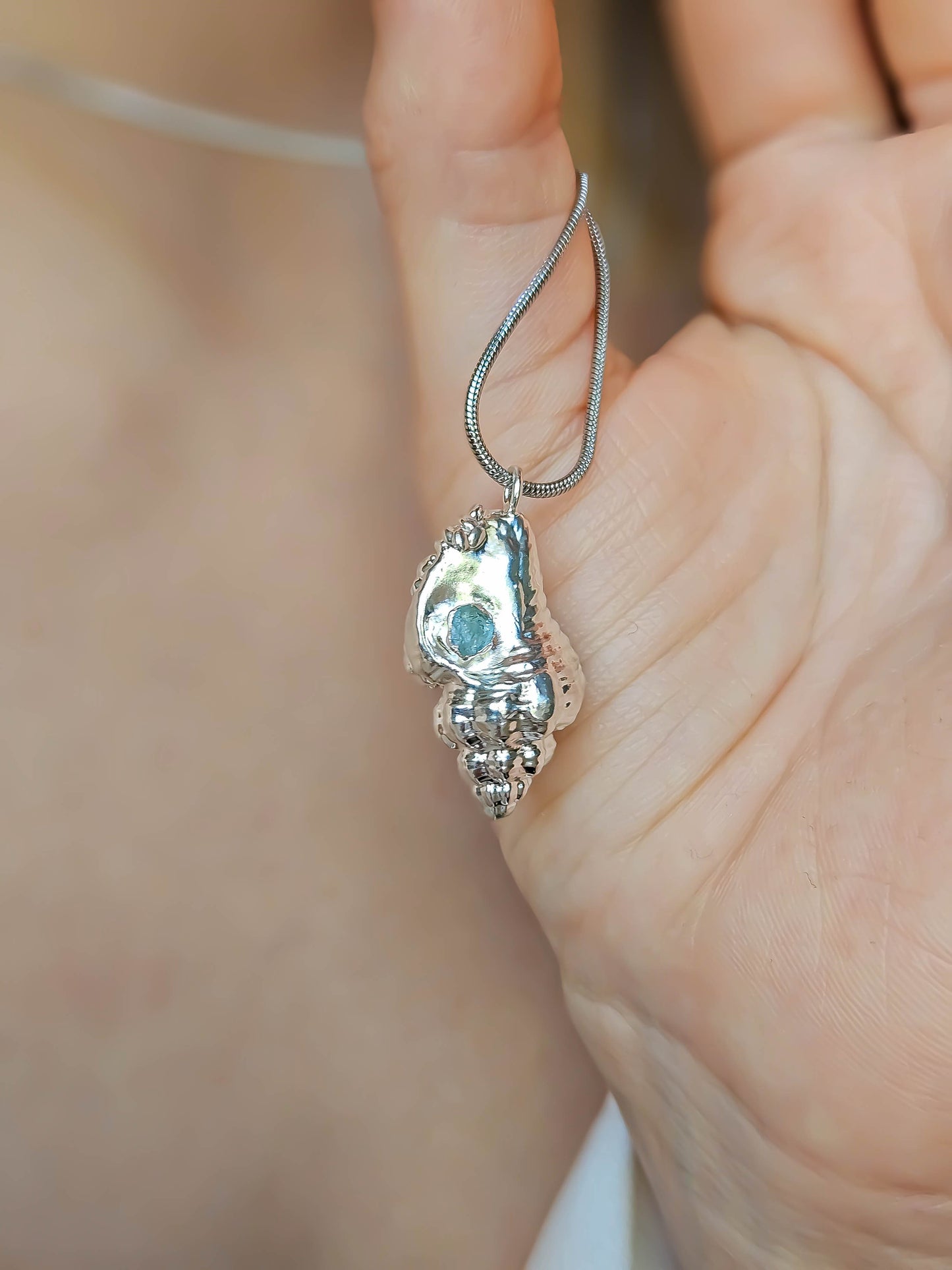 Collier coquillage, Argent