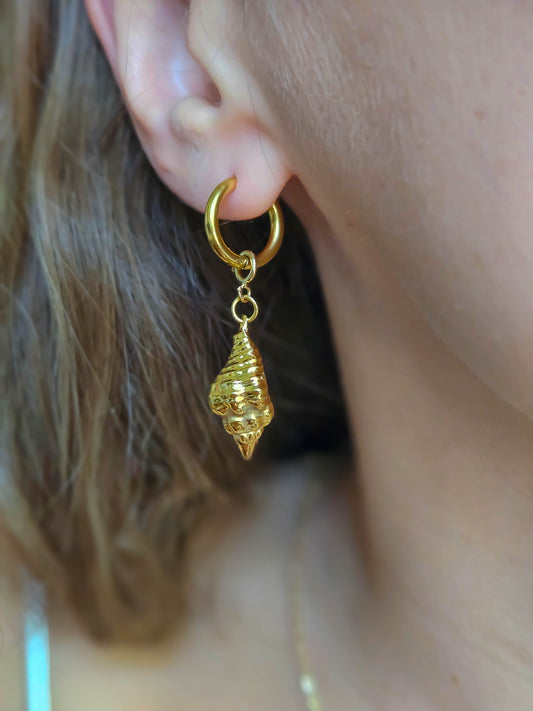 Monoboucle coquillage, Or