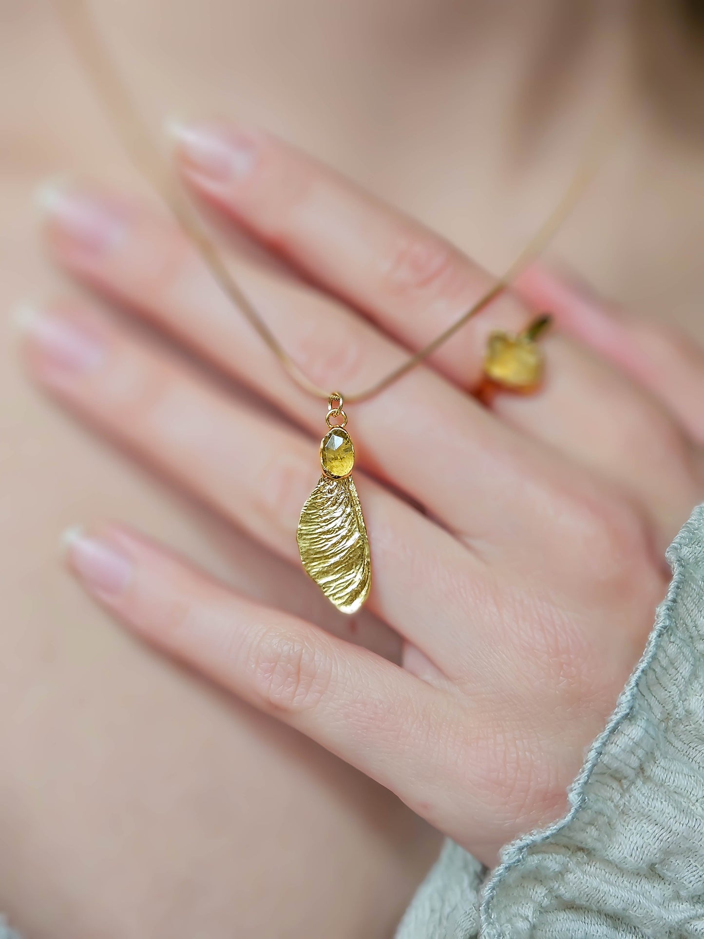 Collier samare doré, tourmaline jaune