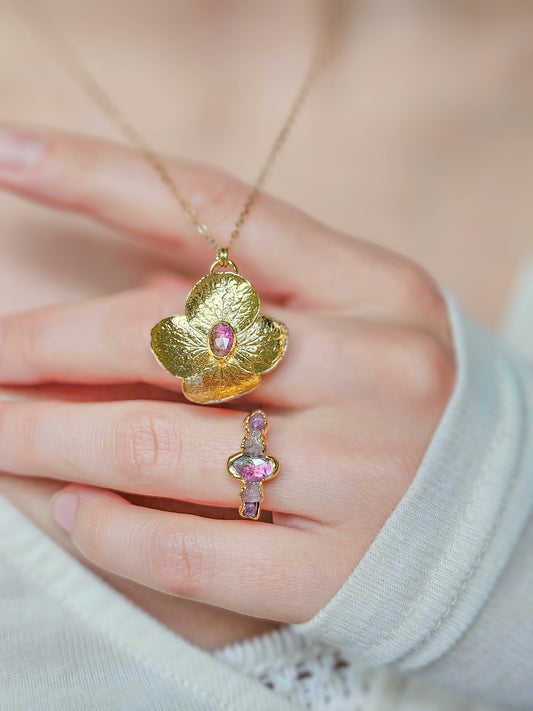 Collier Hortensia doré, Tourmaline rose