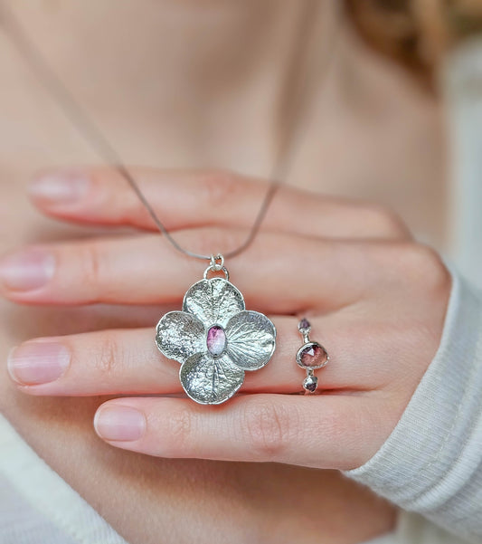 Collier Hortensia argenté, tourmaline rose