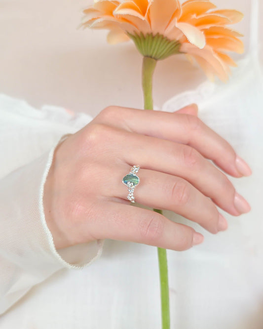 Bague bourgeon, Argent