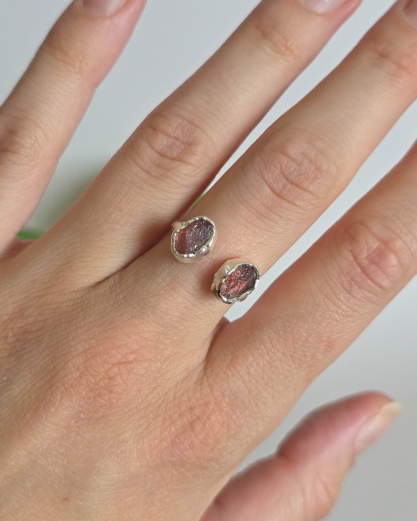 Bague Quartz fraise, réglable T54-56