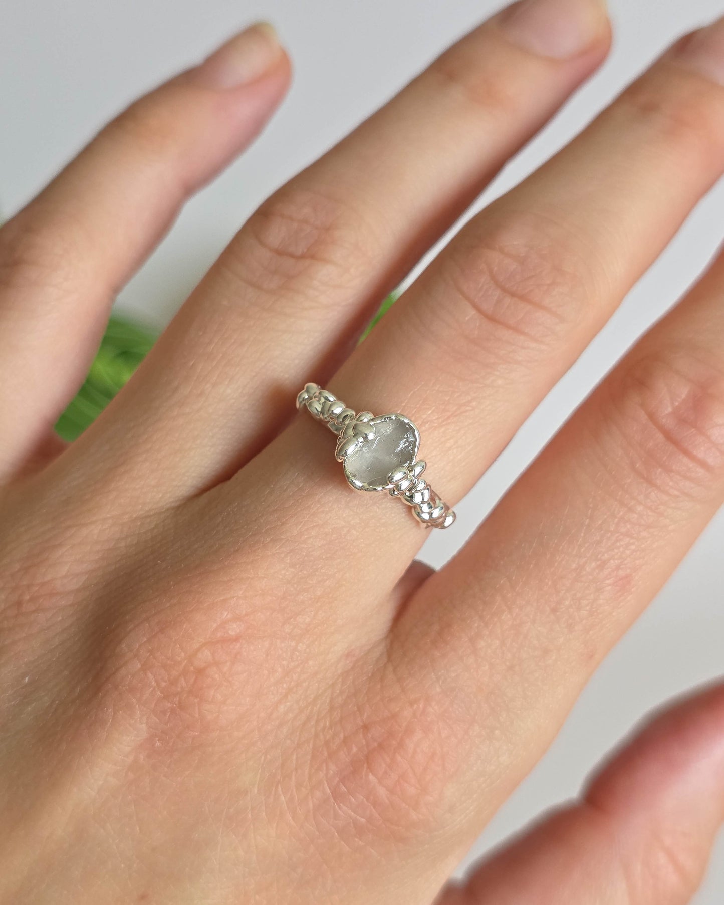 Bague Quartz rose, T54