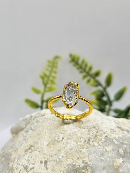 Bague en pointe de quartz