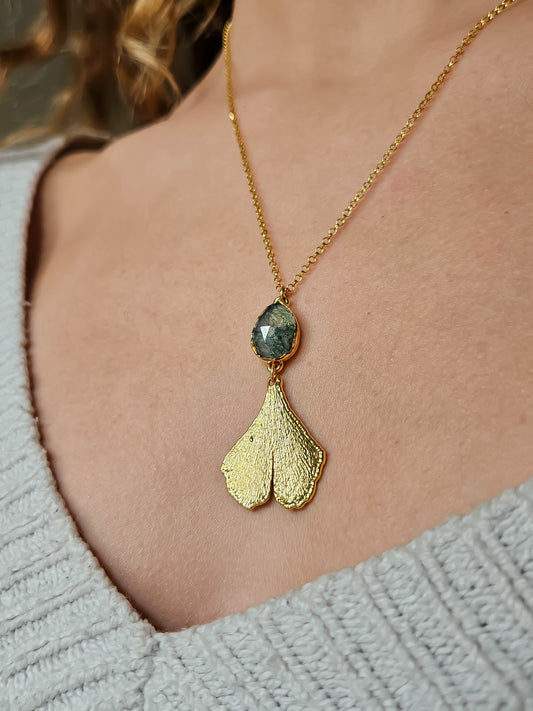 Collier gingko et agate mousse, dorée