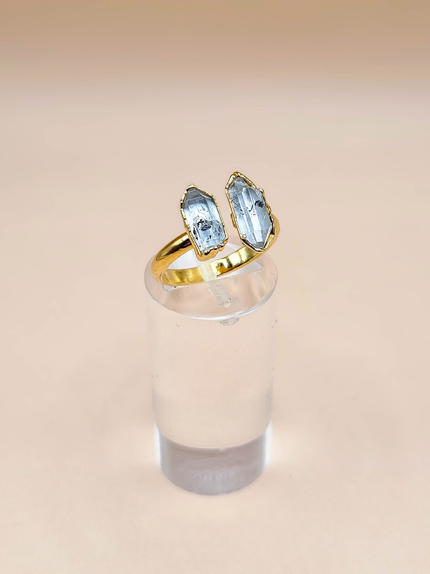 Bague pointe de Quartz