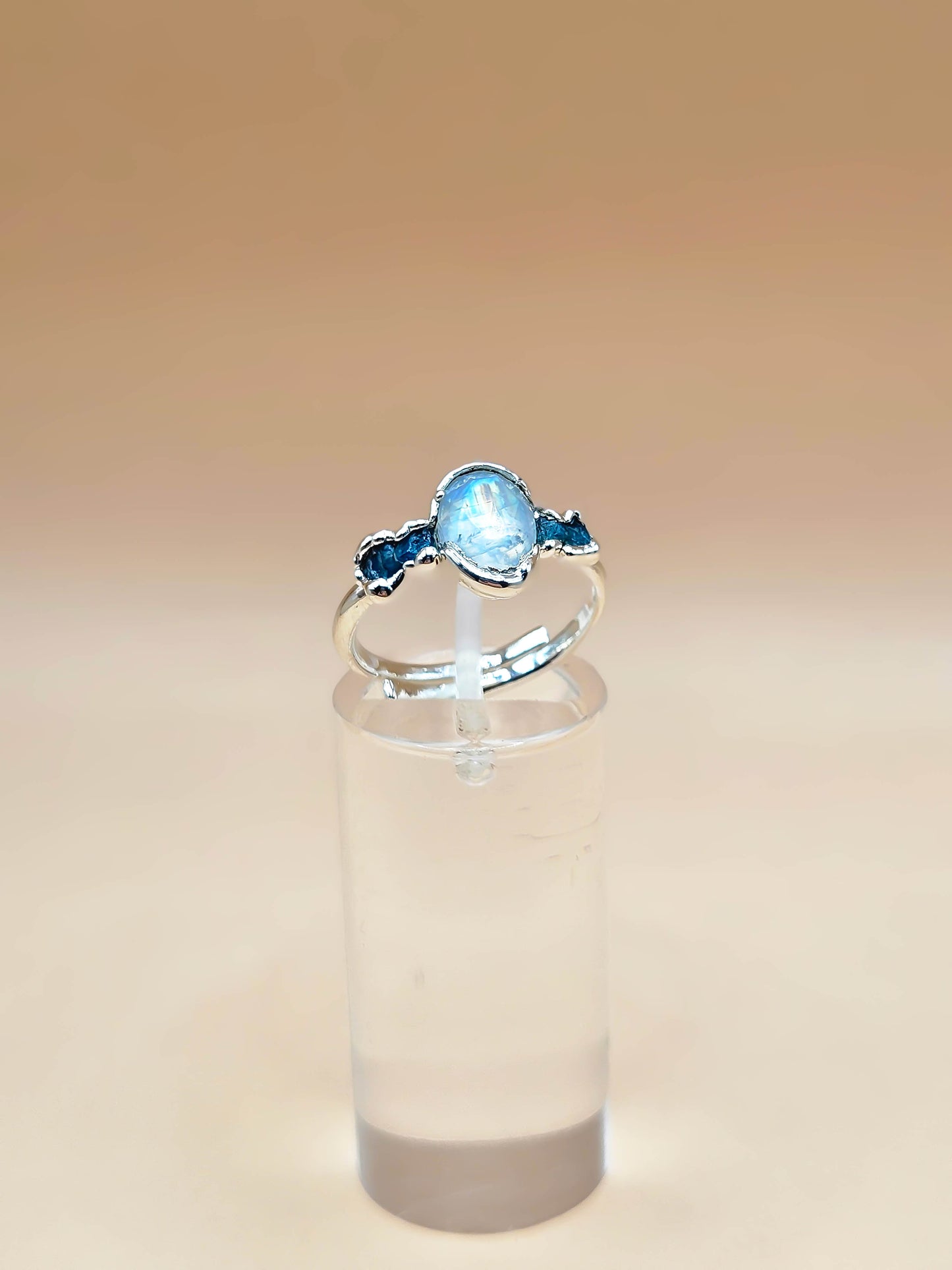 Bague Pierre de lune et Apatite