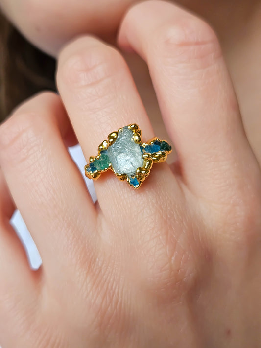 Bague Aqua marine dorée