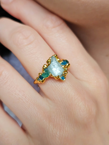 Bague Aqua marine dorée