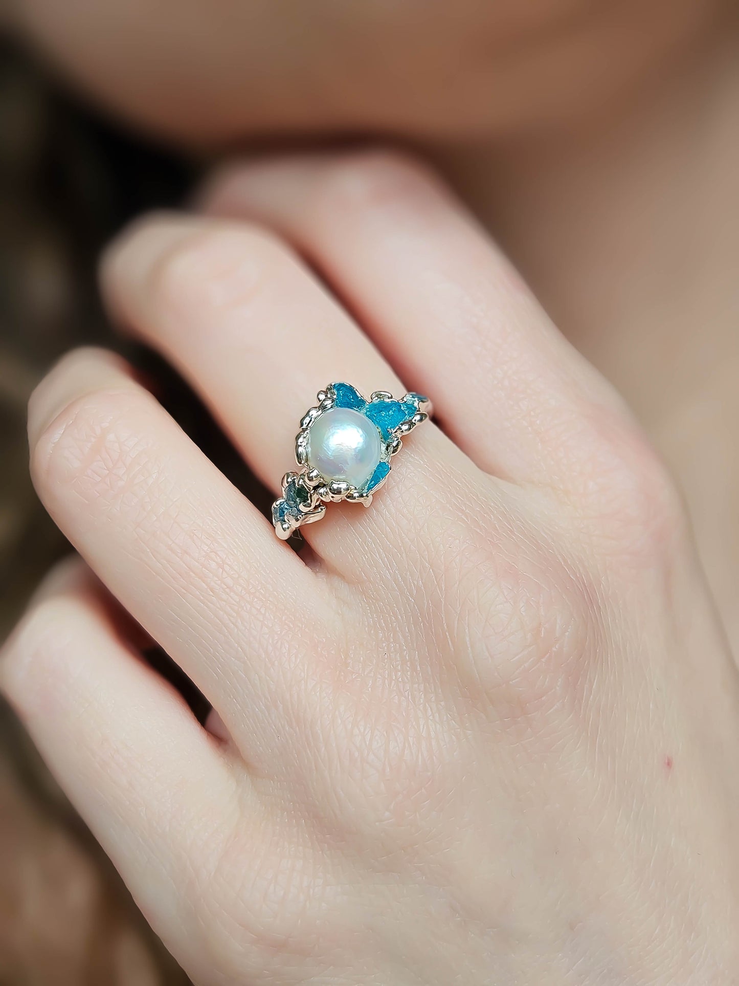 Bague perle d'eau douce et Apatite