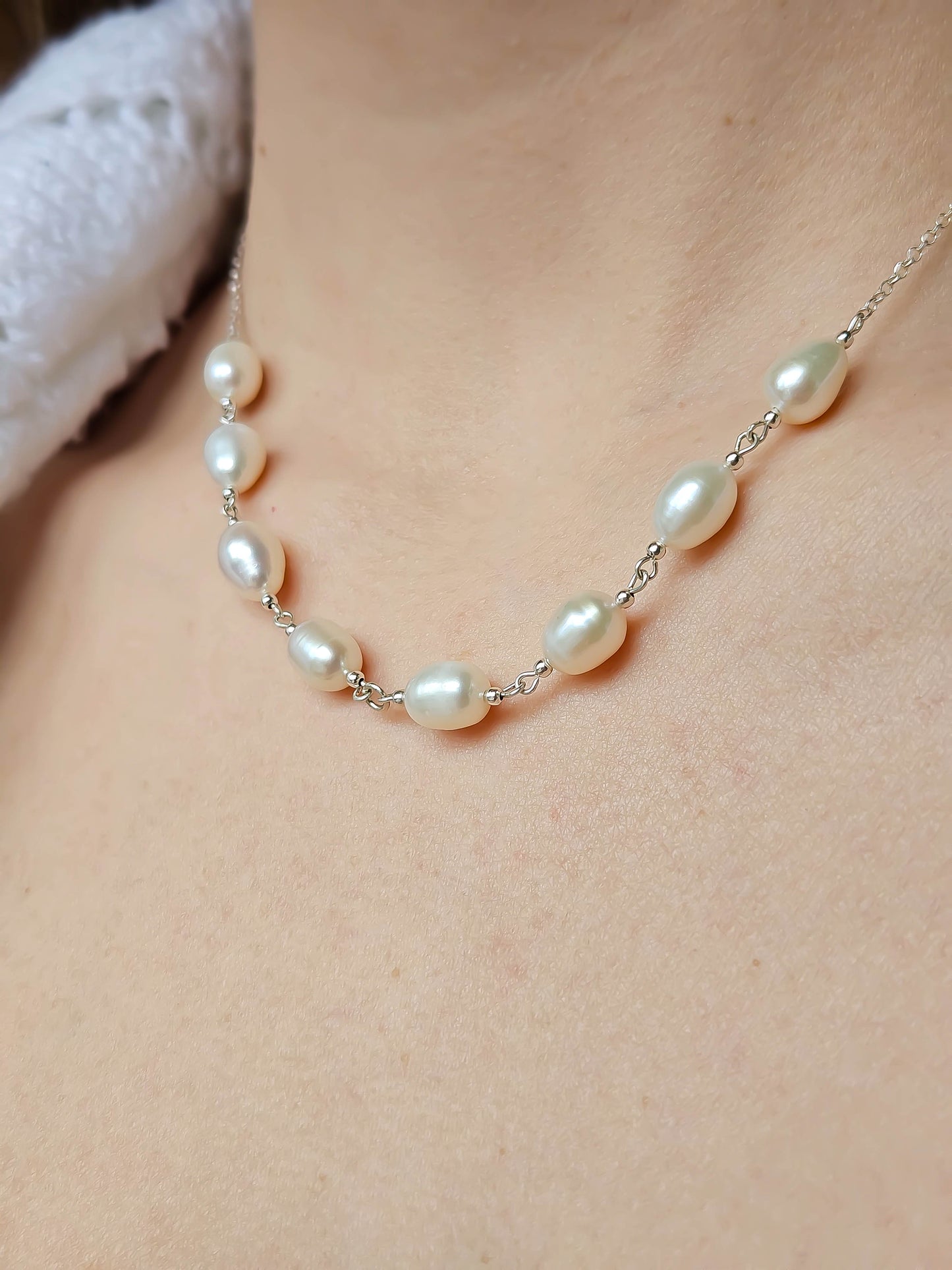 Collier 2 en 1 : Perles d'eau douce & coquillage argenté