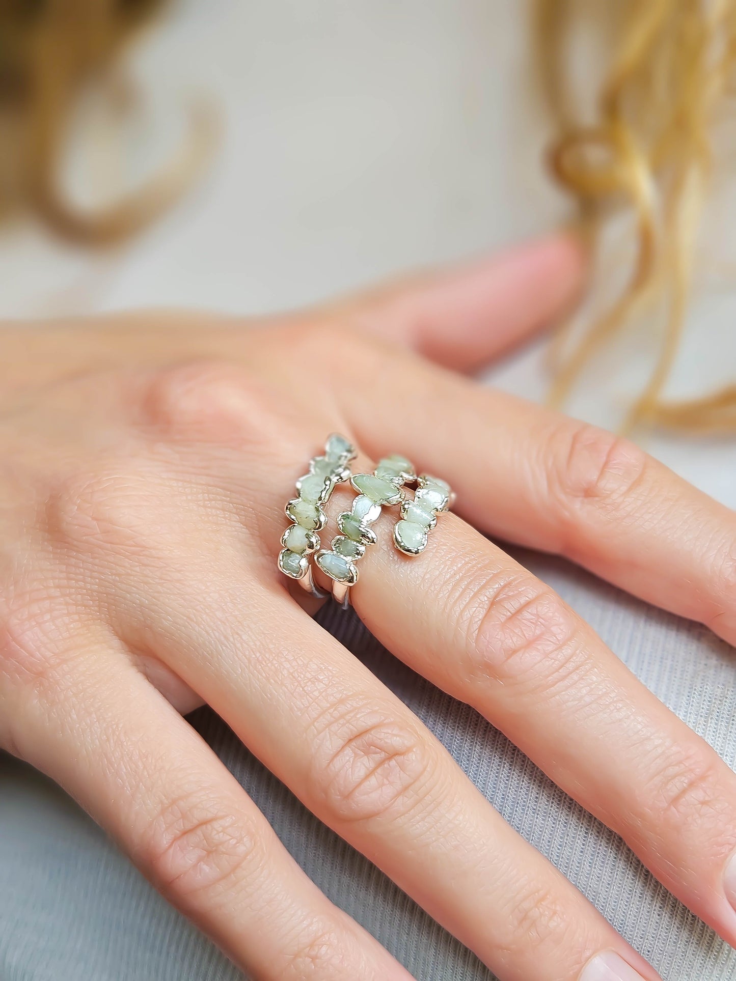 Bague en pierre de lune, argentée