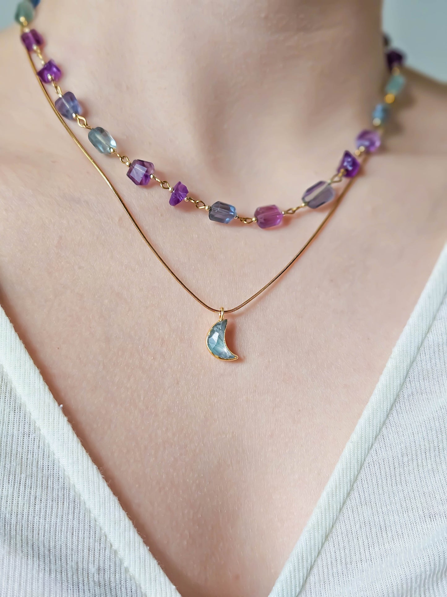 Collier lune en fluorite, doré