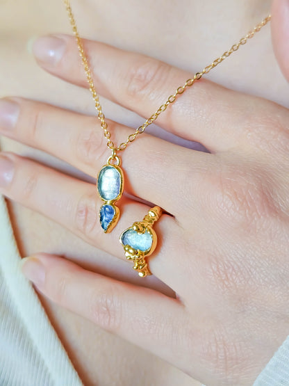 Collier en fluorite et tanzanite, doré