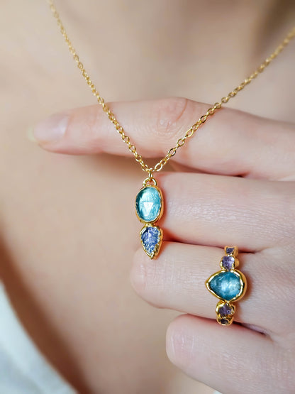 Collier en fluorite et tanzanite, doré