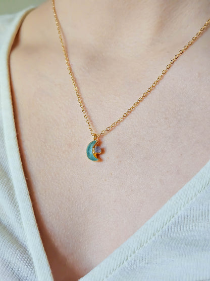 Collier lune en fluorite, doré