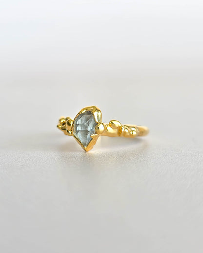 Bague bourgeon, Diamant herkimer