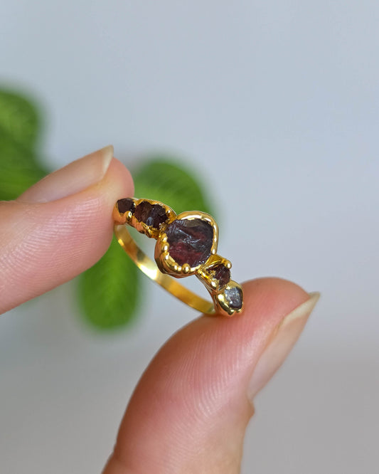 Bague grenat, T54