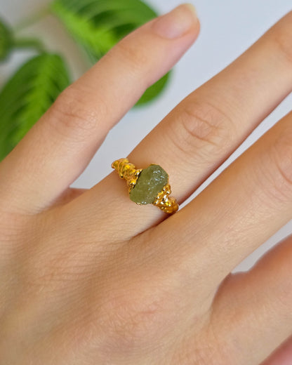Bague grenat vert, réglable T51-53