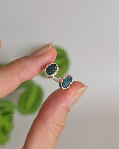 Bague Apatite foncée, réglable T54-55
