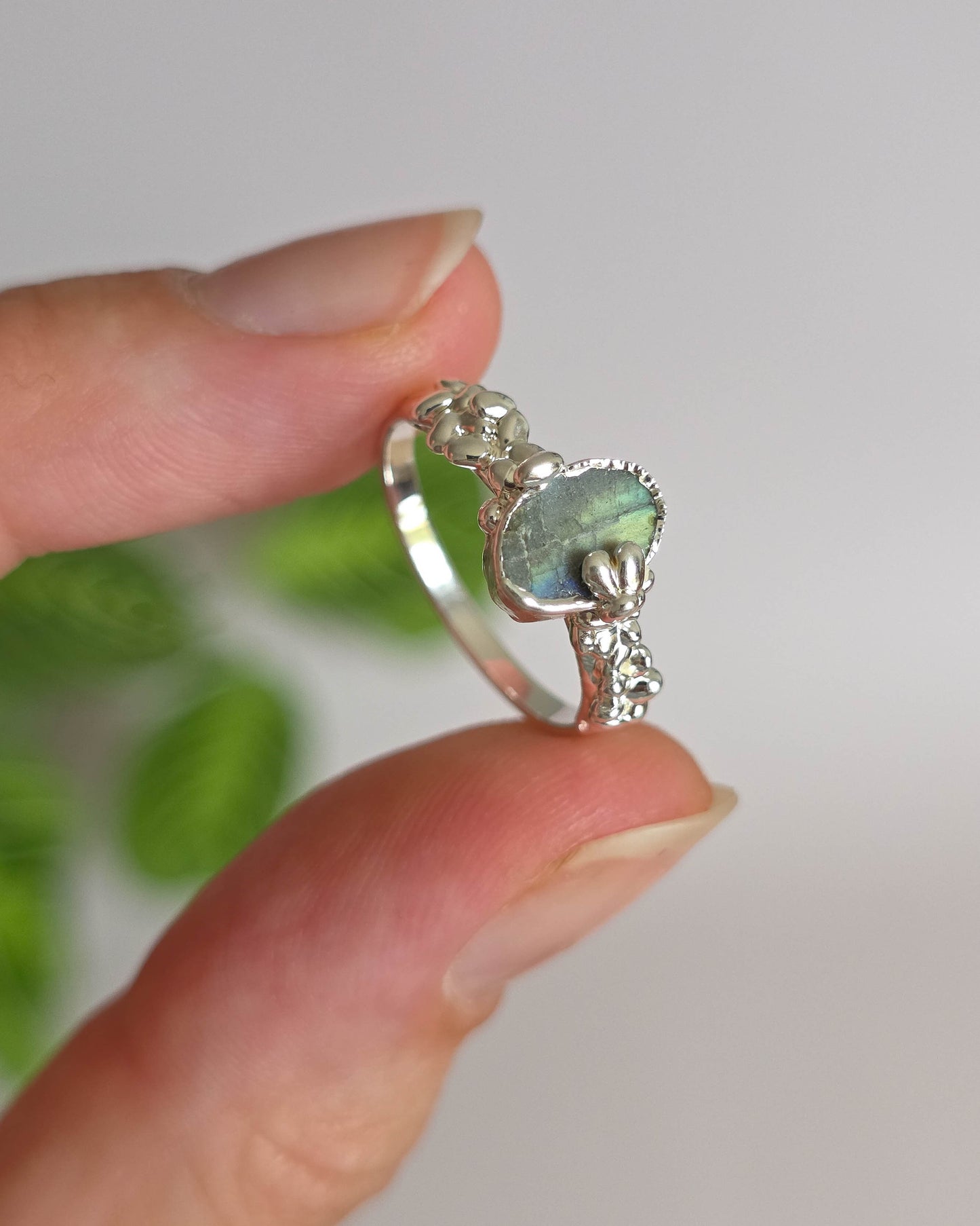 Bague Labradorite, T52