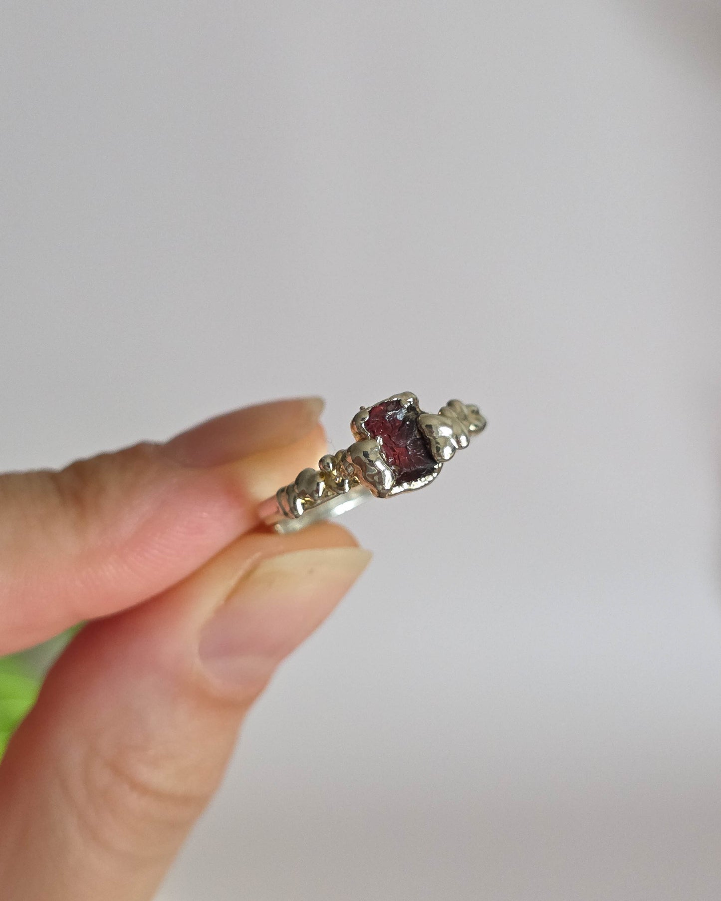 Bague grenat rouge réglable T53-55