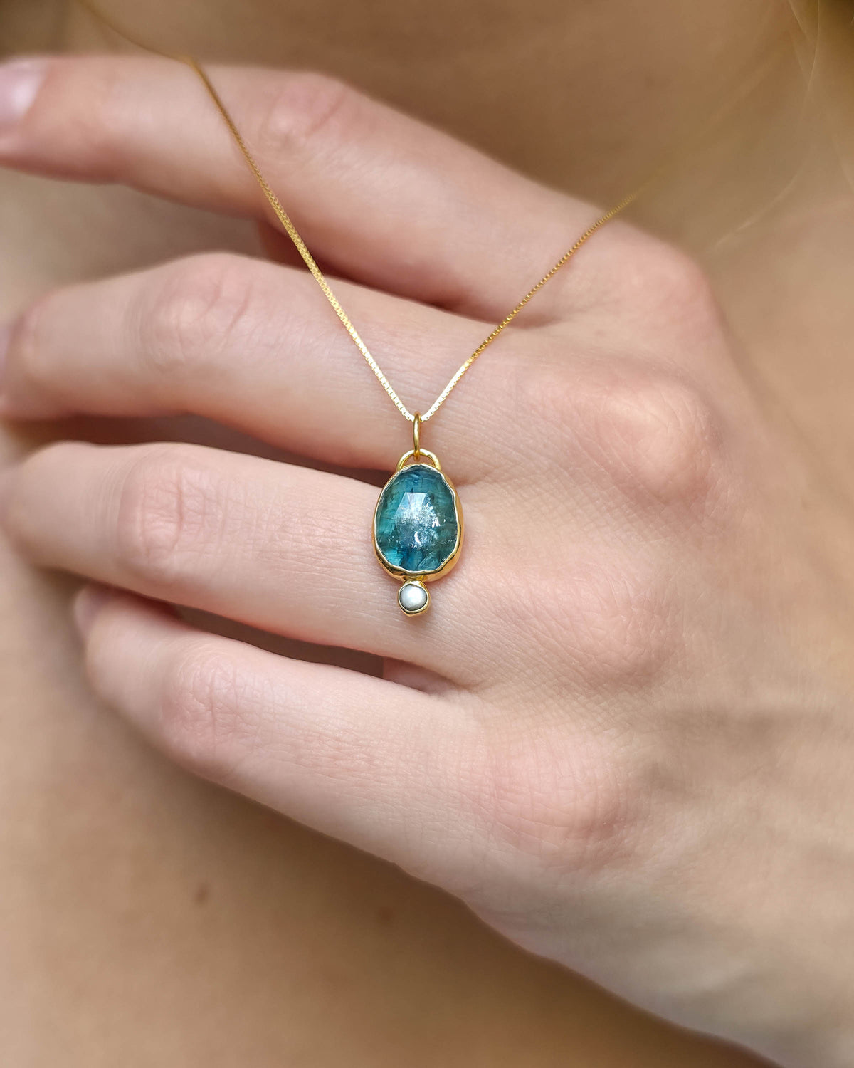 Collier Bleu sel, doré