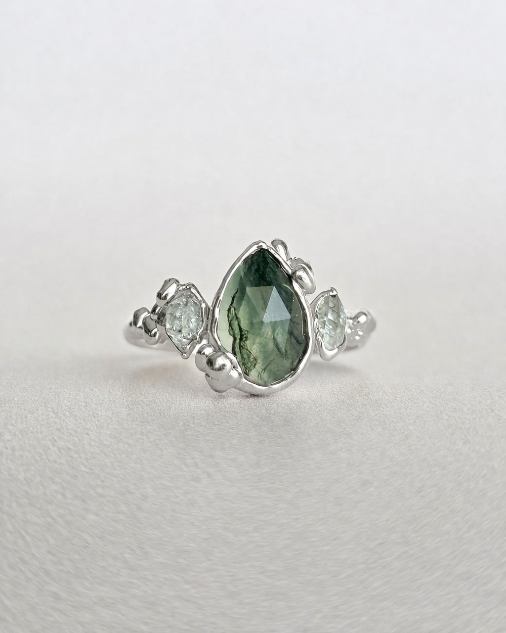 Bague Agate mousse, Poire